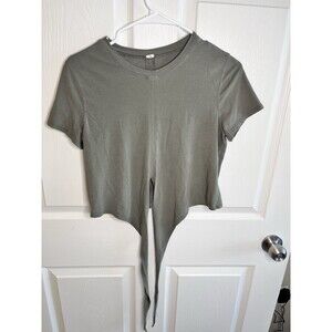 LULULEMON Time To Restore Crop Top Green Waist Tie Yoga Pilates Workout Gym 4